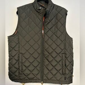 Hawke & Company vest, dark green, quilted style, like new